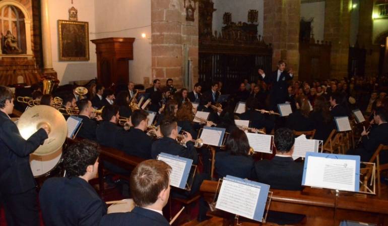 Gran éxito del concierto de Marchas Procesionales de Semana Santa a cargo de la Unión Musical de Segovia