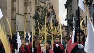 La ‘Procesión de las Palmas’ abre hoy los actos del Triduo Pascual (El Adelantado de Segovia 20-III-2016)