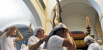 El Santo Cristo de la Esperanza se adueña hoy de Santa Eulalia en los ‘Cinco Misterios’ (El Adelantado de Segovia 22-III-2016)