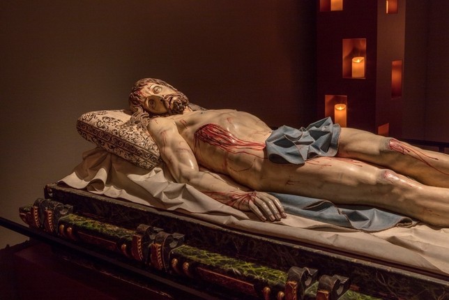 El Cristo Yacente regresa a Segovia (El día de Segovia 27-III-2017)