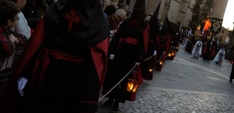 El triunfo de la Segovia Cofrade (El Adelantado de Segovia 15-IV-2017)