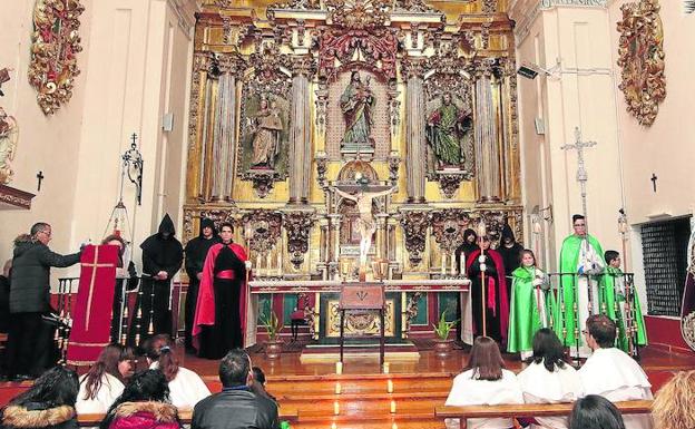 El Cristo de la Buena Muerte tendrá que esperar al miércoles (El Norte de Castilla 25-III-2018)