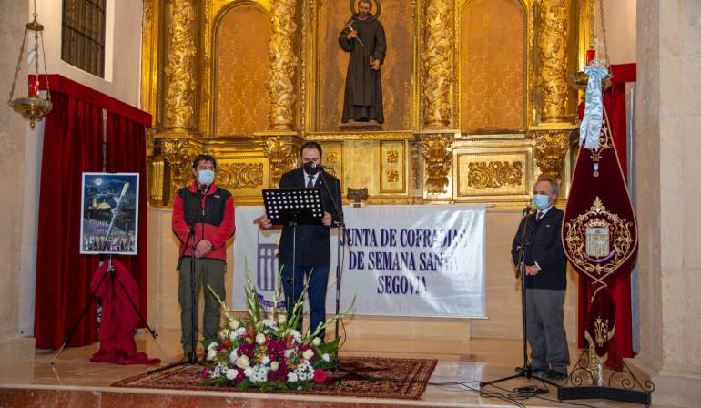 La Junta de Cofradías de Segovia presenta el cartel, pregonero y vídeo oficial de una Semana Santa diferente